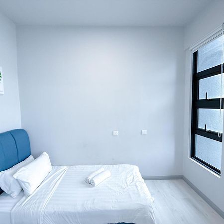קוטה קינבלו Vv Homestay Jesselton Quay Surla Sabah Mall Kk 亚庇贵赴行馆 מראה חיצוני תמונה