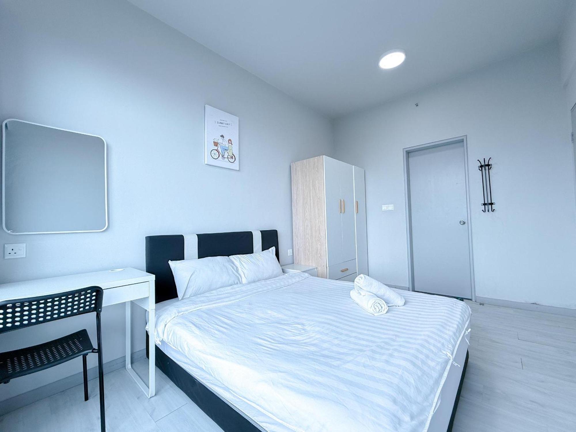 קוטה קינבלו Vv Homestay Jesselton Quay Surla Sabah Mall Kk 亚庇贵赴行馆 מראה חיצוני תמונה