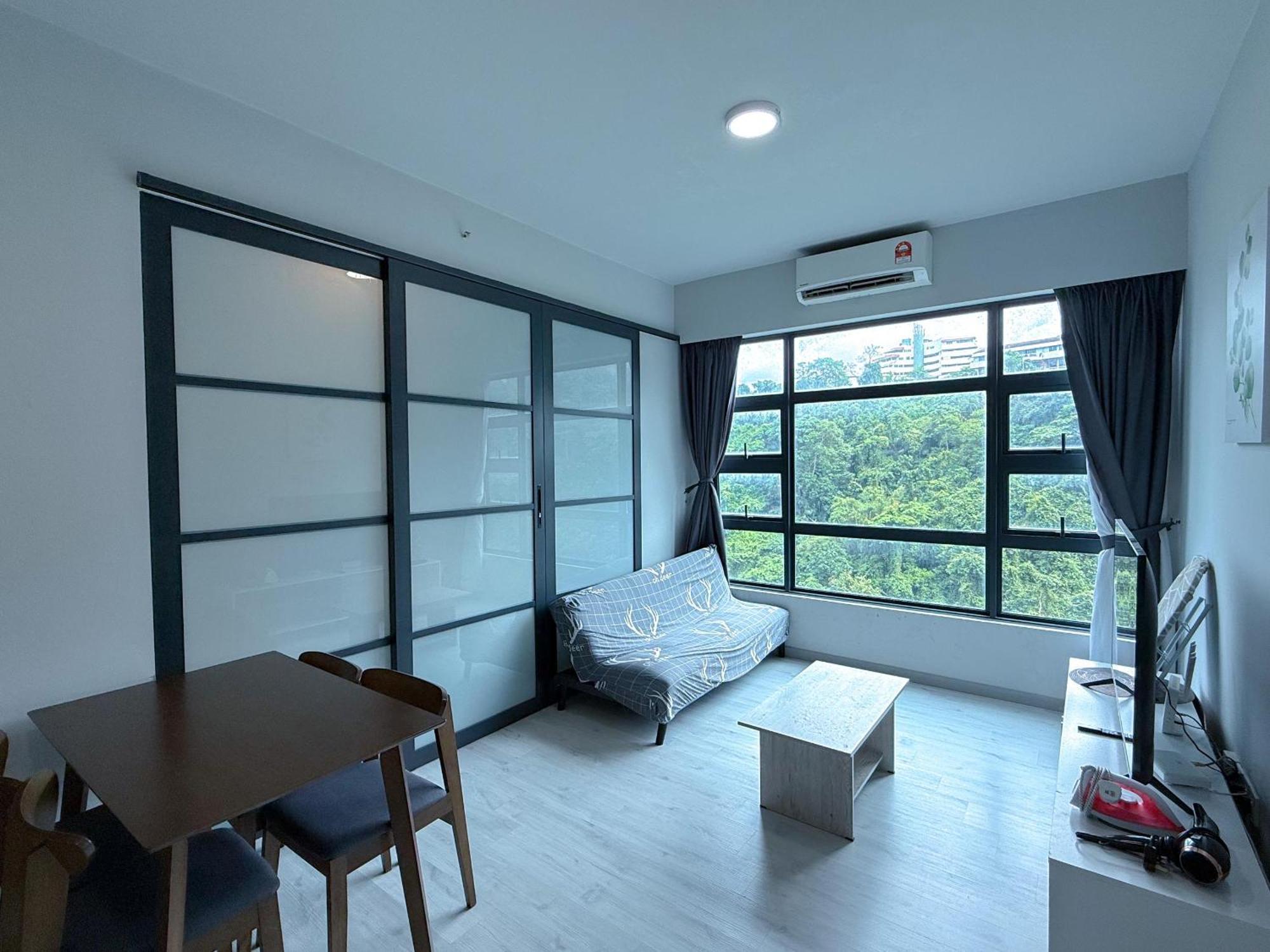 קוטה קינבלו Vv Homestay Jesselton Quay Surla Sabah Mall Kk 亚庇贵赴行馆 מראה חיצוני תמונה